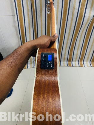 PREMIUM UKULELE FOR SELL